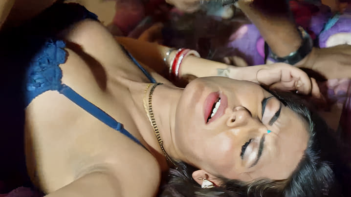 Tharki Halvai EP2 Hot Hindi Web Series – Makhan