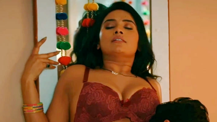 Lag Ja Gale Part 2 EP6 Hot Hindi Web Series – ULLU