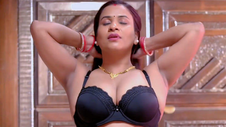 Tere Mere Beech Mein Part 1 EP2 Hot Hindi Web Series – ULLU